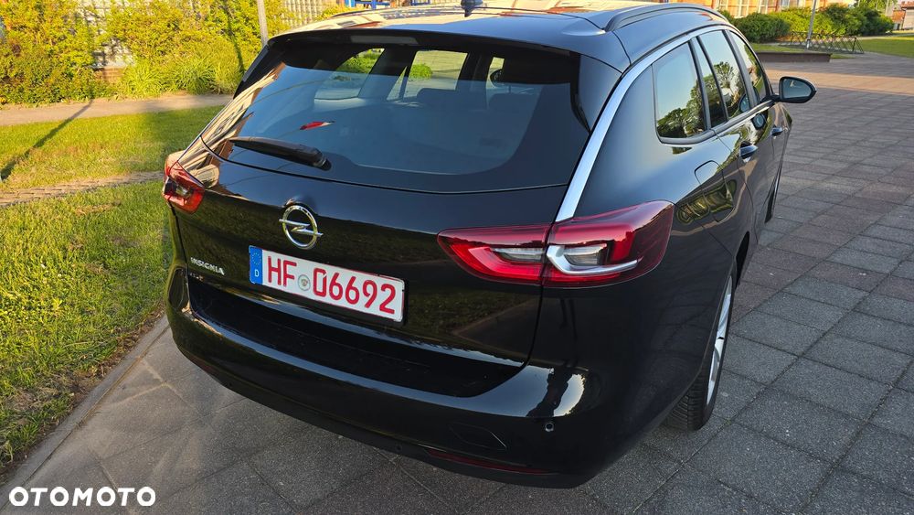 Opel Insignia - 16