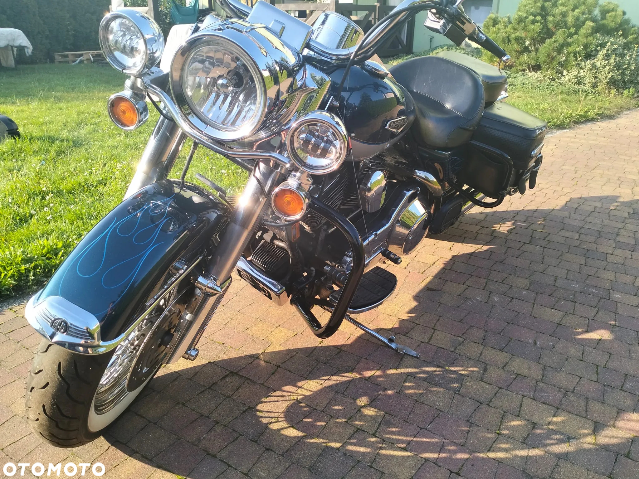 Harley-Davidson Touring Road King - 12