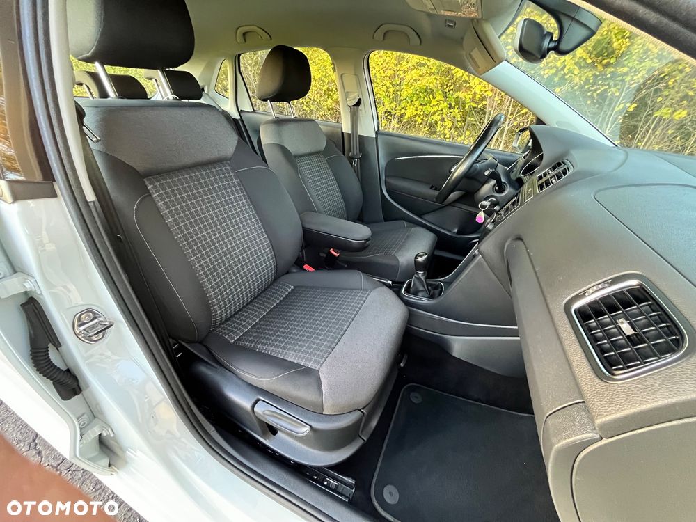 Volkswagen Polo 1.0 (Blue Motion Technology) Comfortline - 22