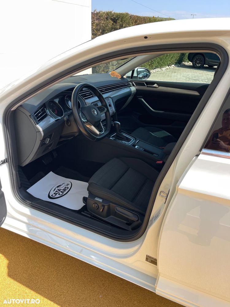 Volkswagen Passat - 26