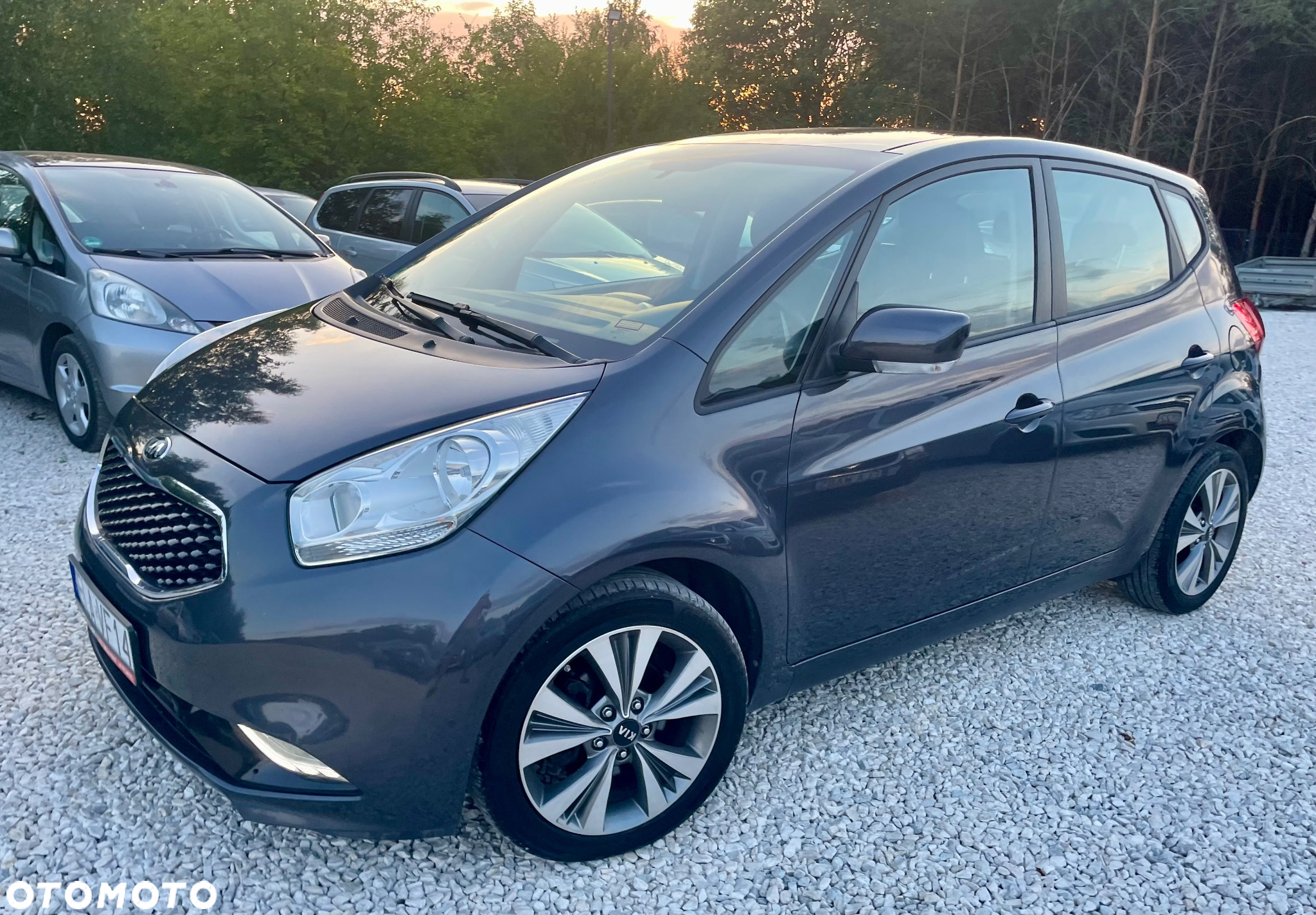 Kia Venga 1.6 CRDi 128 Dream-Team Edition - 10