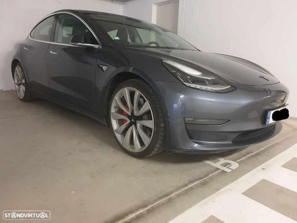 Tesla Model 3 Performance Dual Motor AWD - 17
