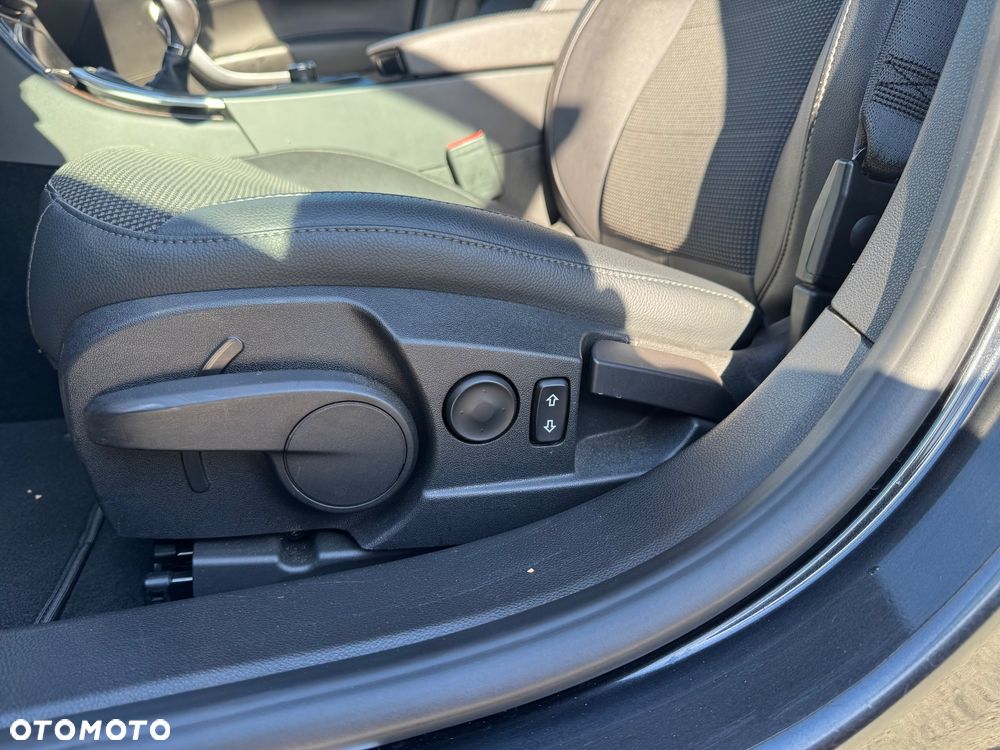 Opel Insignia 1.8 Cosmo - 8