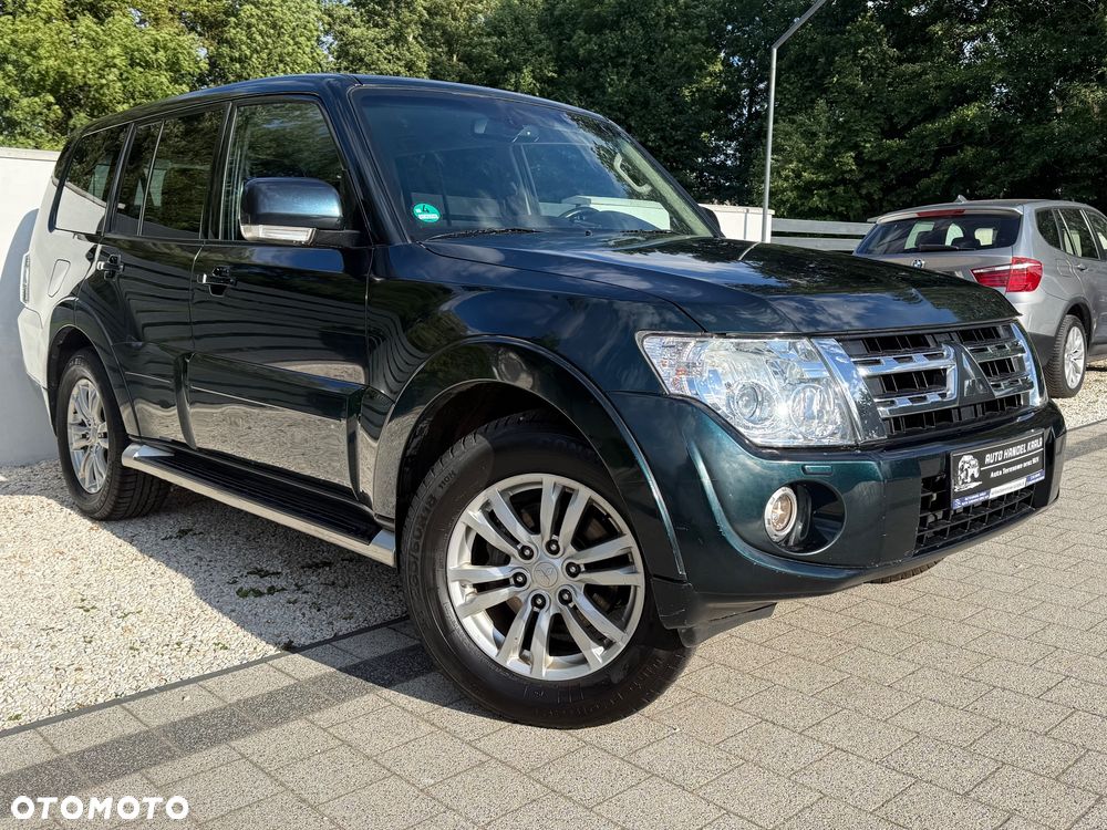Mitsubishi Pajero 3.2 DI-D Automatik Limited Edition - 3