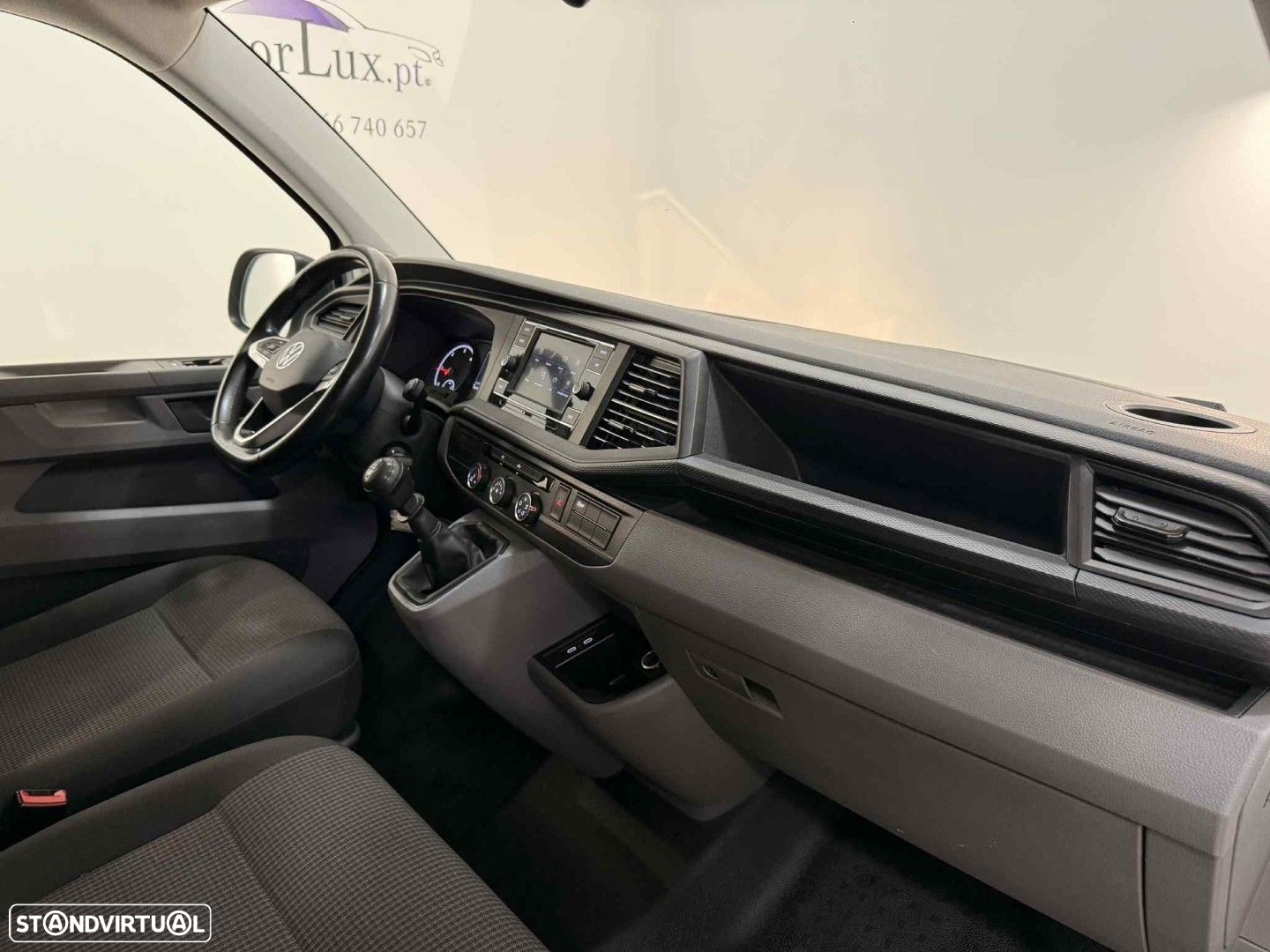 VW Transporter 2.0TDi EXTRA - 9