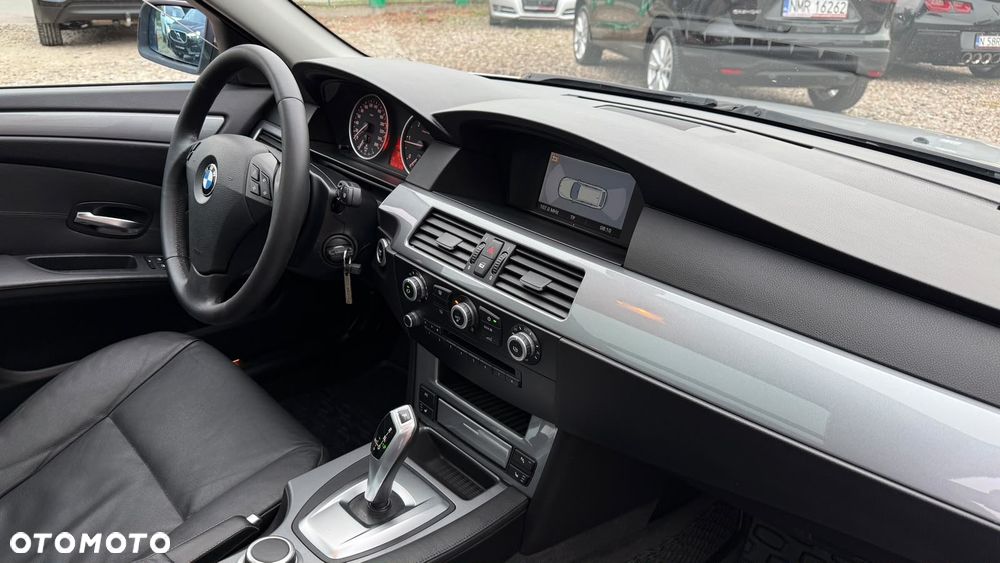 BMW Seria 5 520d Edition Exclusive - 21