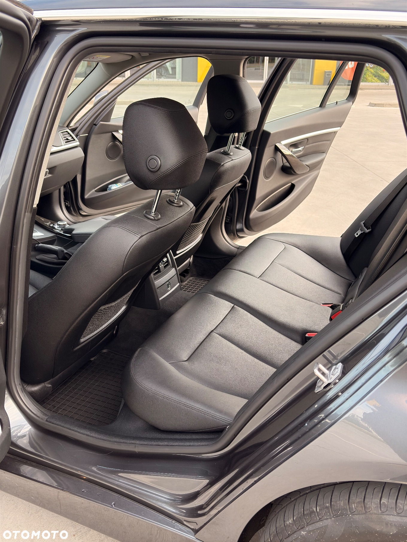 BMW Seria 3 320d Luxury Line - 13