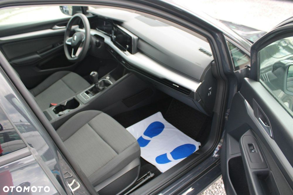 Volkswagen Golf - 26