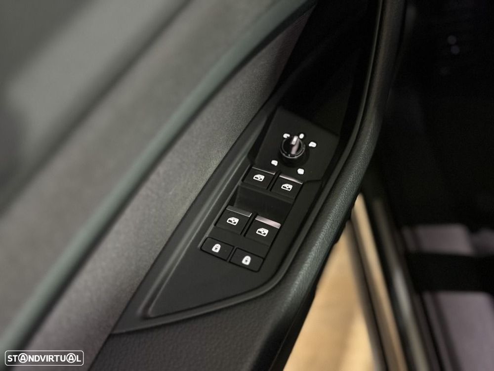 Audi Q8 e-Tron Sportback 55 quattro Advanced - 9