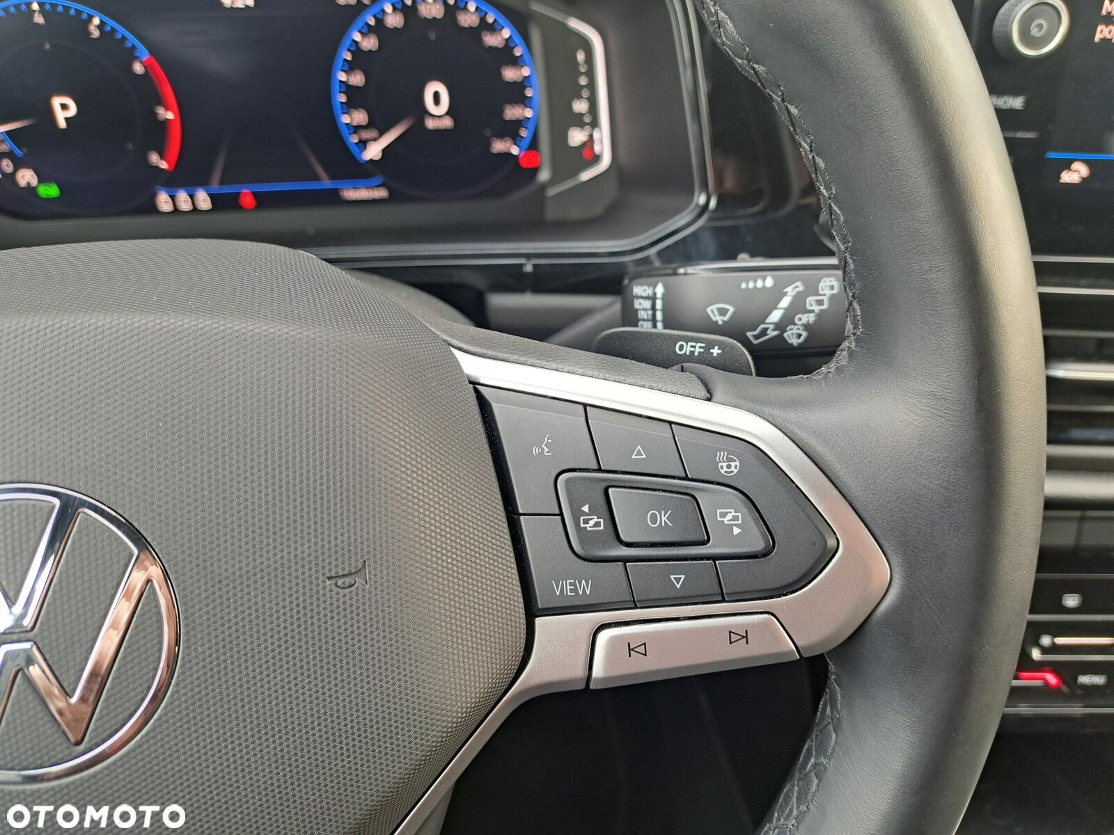 Volkswagen T-Roc 1.5 TSI Style DSG - 15