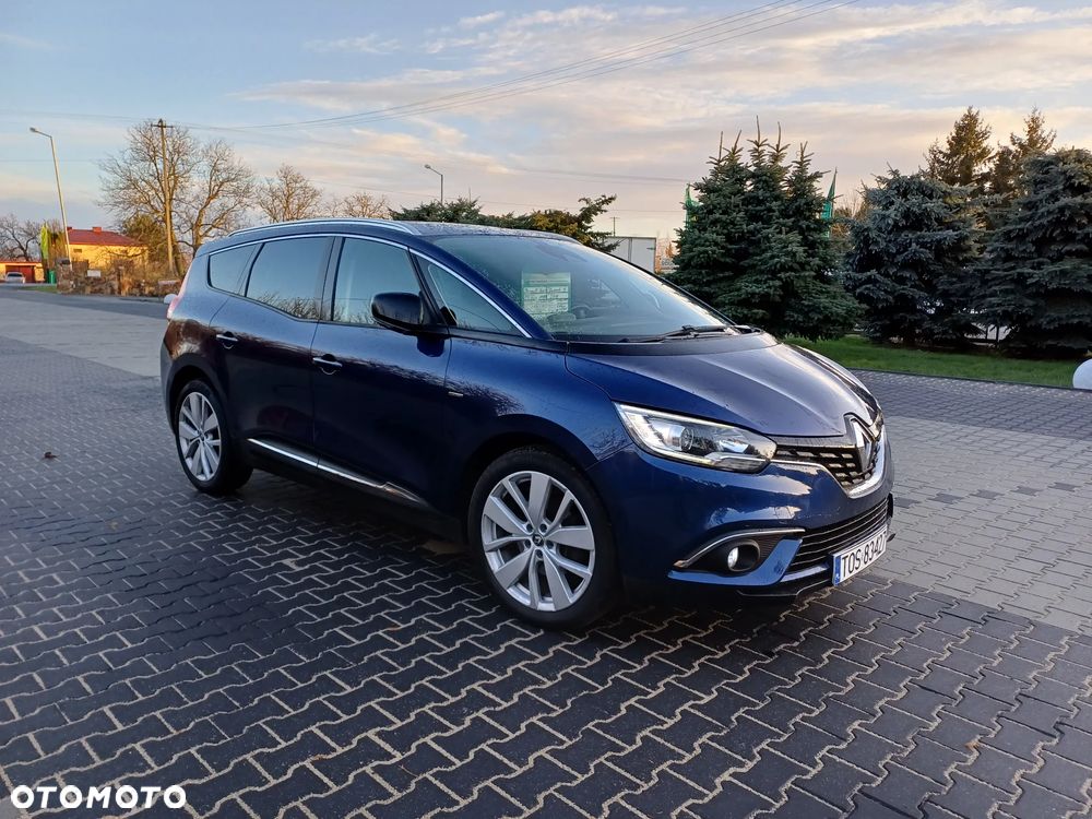 Renault Grand Scenic - 1