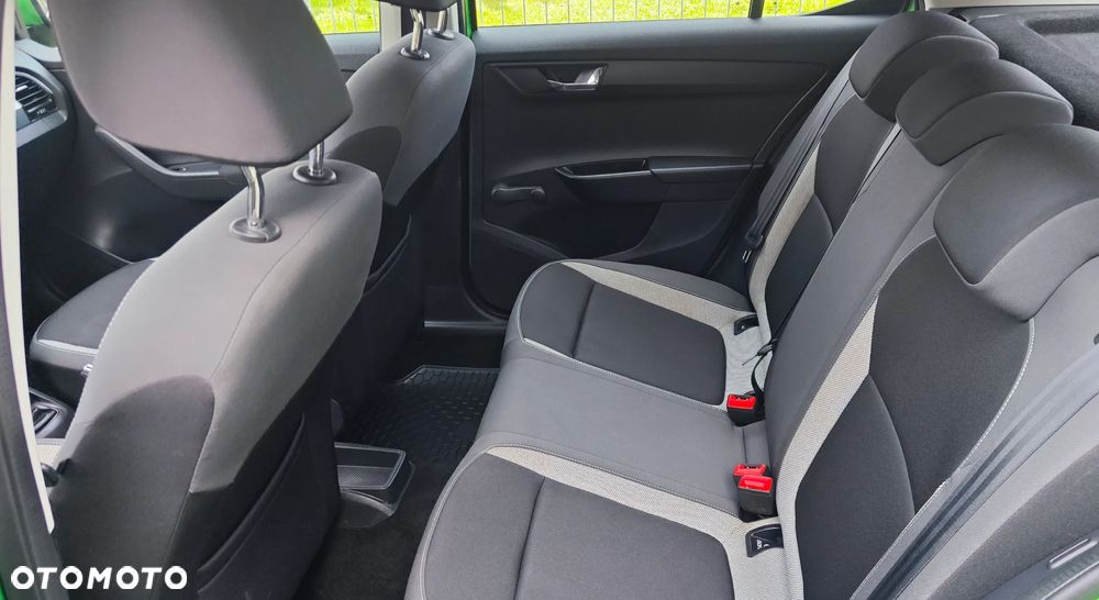 Skoda Fabia 1.0 TSI Ambition Plus - 13