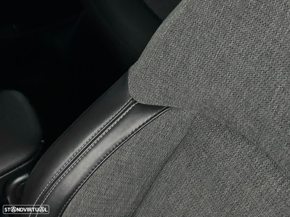 MINI Countryman Cooper SE ALL4 Auto - 30