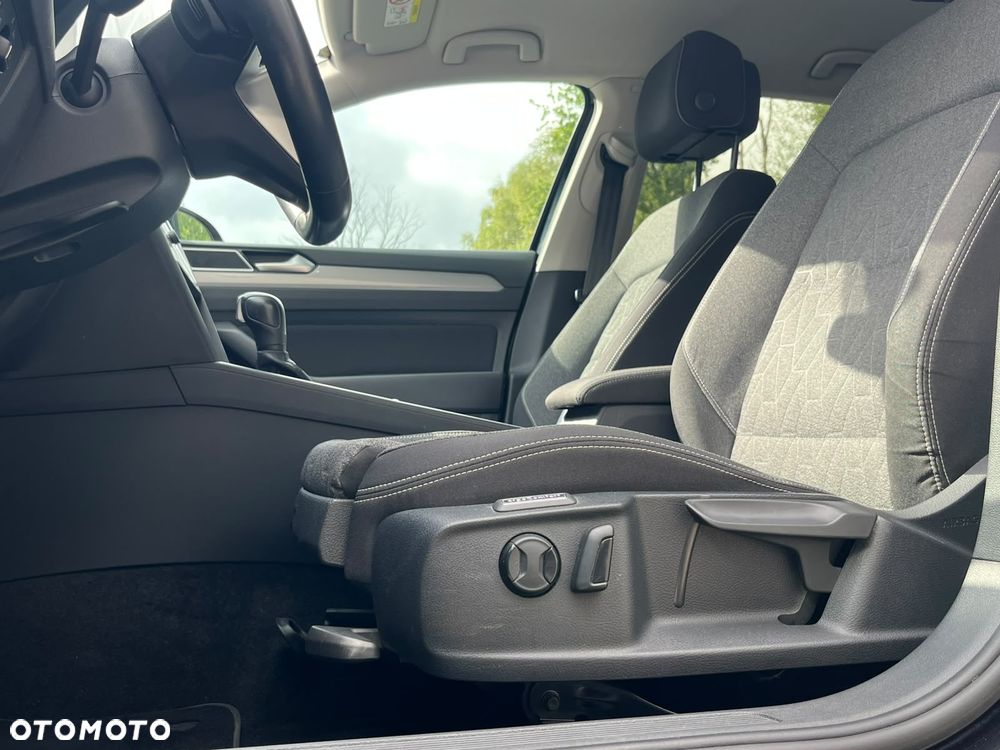 Volkswagen Passat 1.5 TSI EVO Business DSG - 10