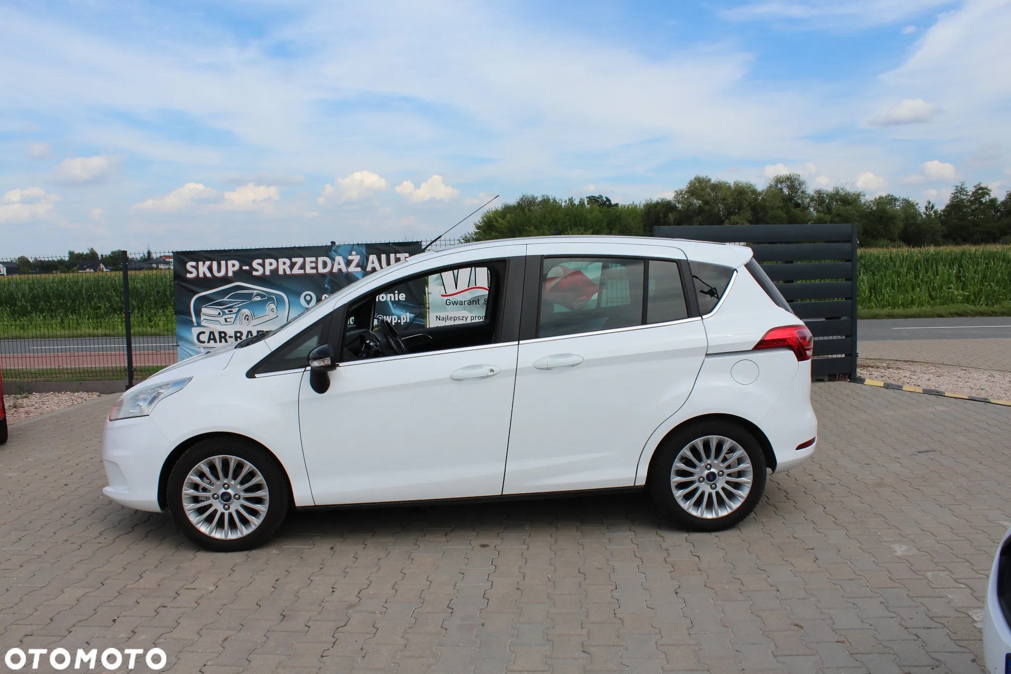 Ford B-MAX 1.0 EcoBoost Titanium - 4