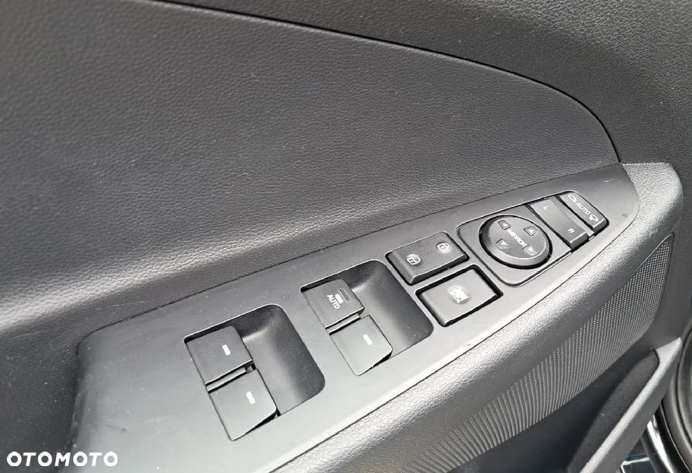 Hyundai Tucson 1.6 T-GDI GO Plus 2WD - 38