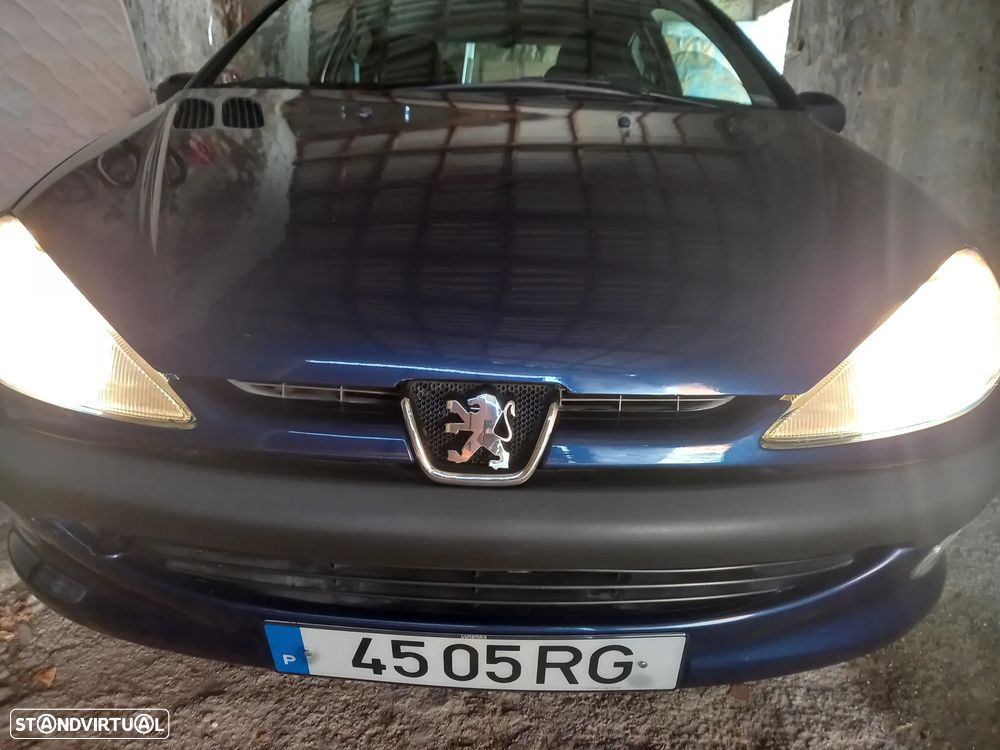 Peugeot 206 1.1 XR Présence - 11
