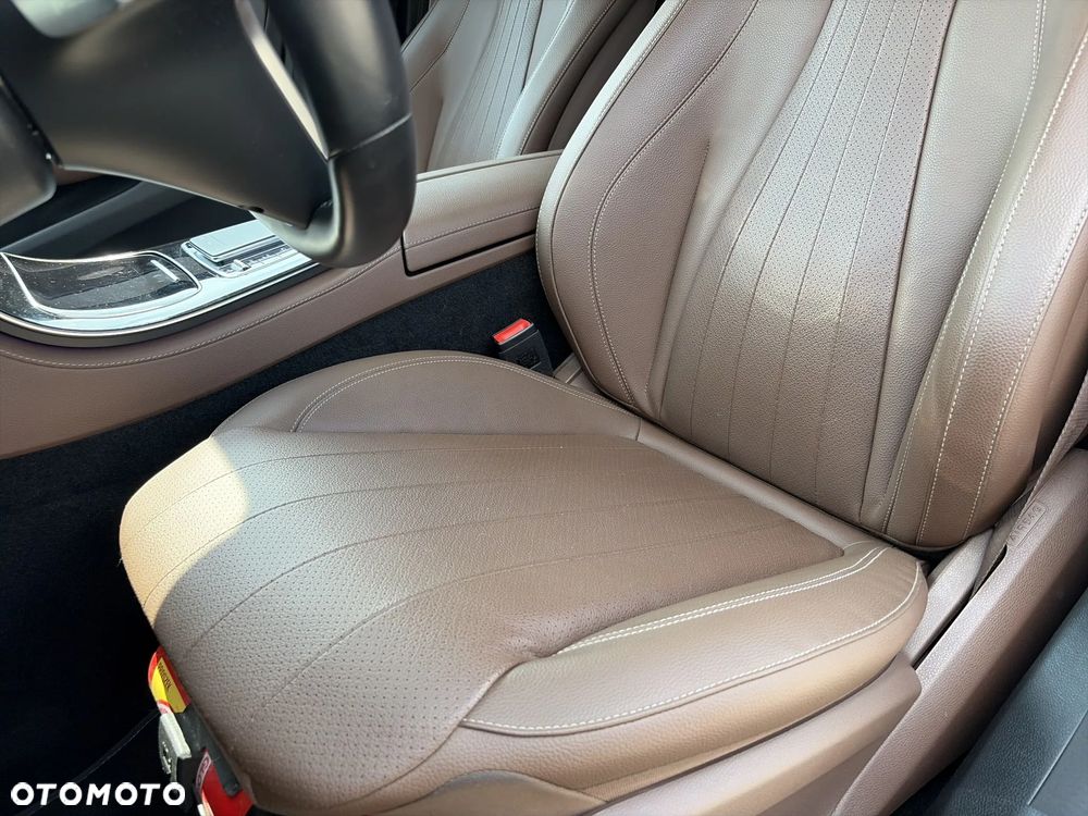 Mercedes-Benz Klasa E 220 d 4-Matic Exclusive - 12