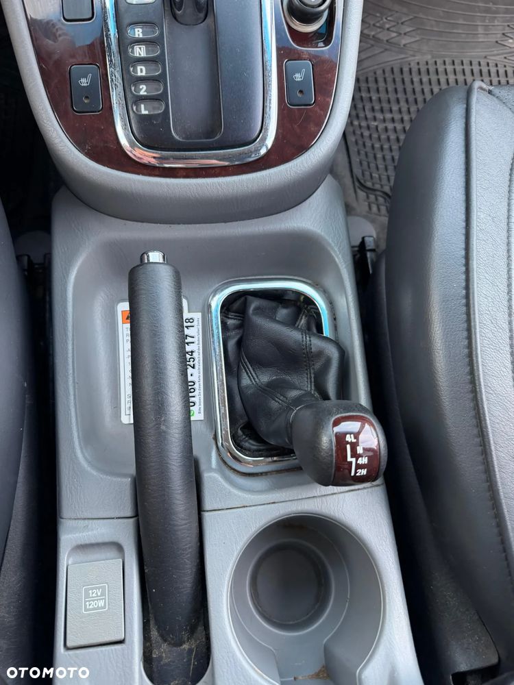 Suzuki Grand Vitara - 28
