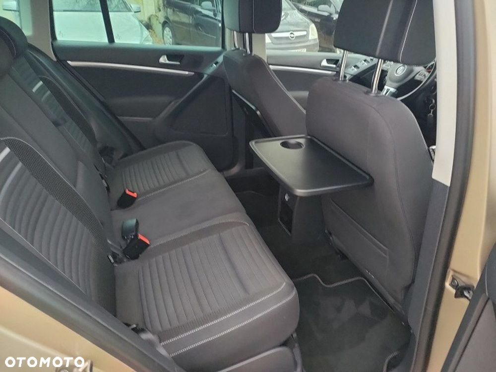 Volkswagen Tiguan - 18