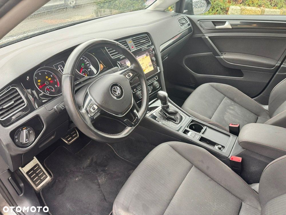 Volkswagen Golf 1.0 TSI DSG Sound - 11