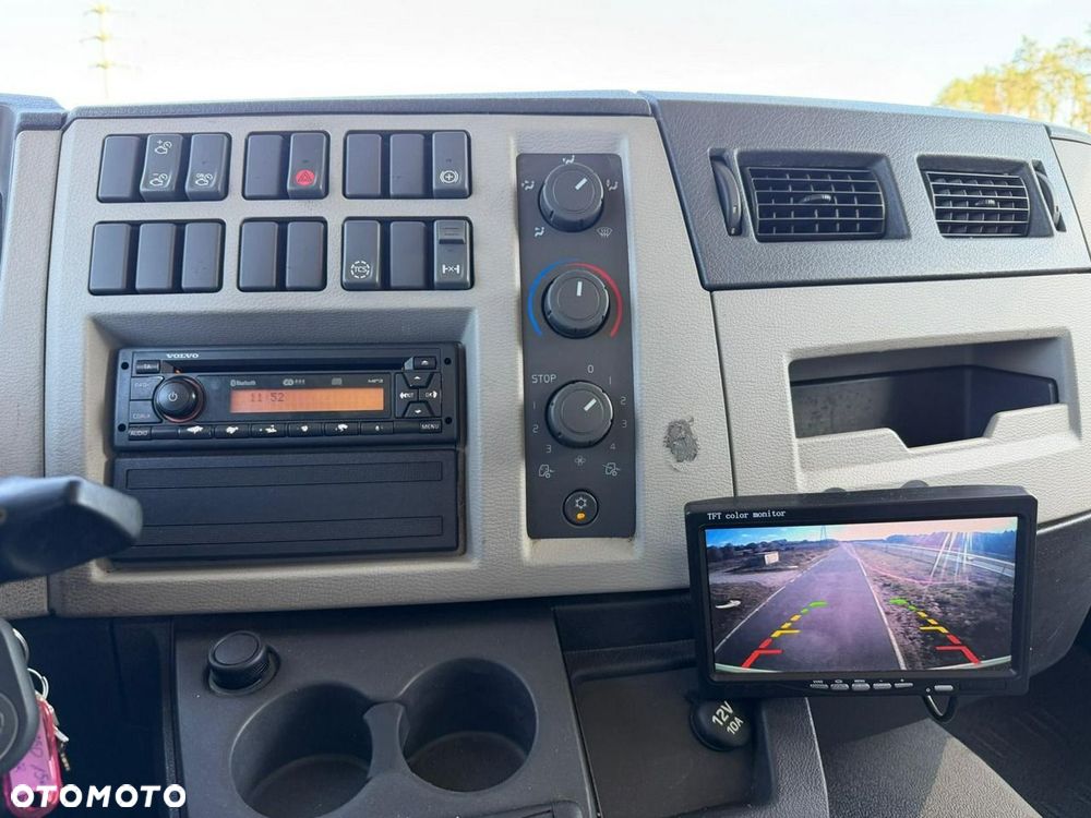 Volvo FL 250 KLIMA PODUSZKA WINDA KLAPA PRZEBIEG UDOKUMENTOWANY - 22