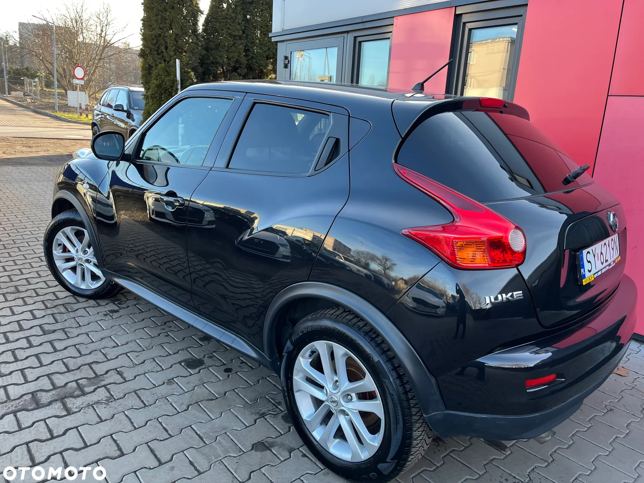 Nissan Juke 1.6 T Tekna 4x4 - 4