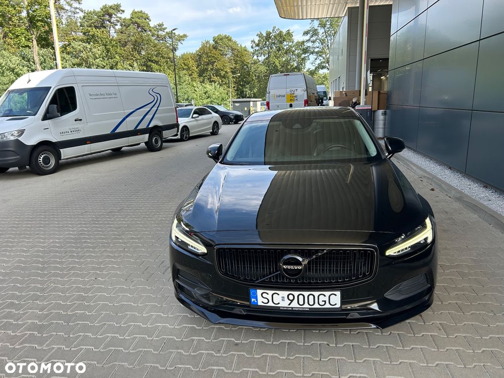 Volvo S90 D4 Momentum - 24