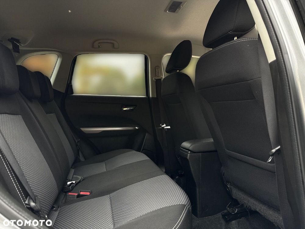 Suzuki Vitara - 16