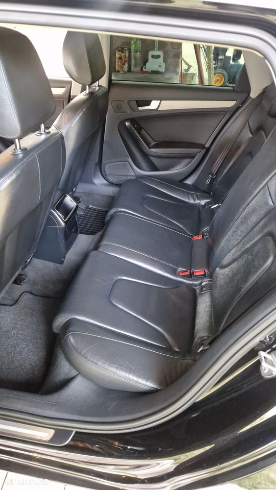 Audi A4 2.0 TDI B8 - 8