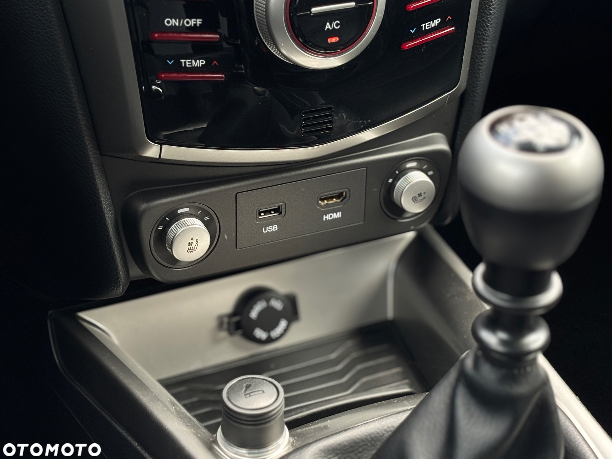 SsangYong/KGM Tivoli 1.6 Sapphire - 18