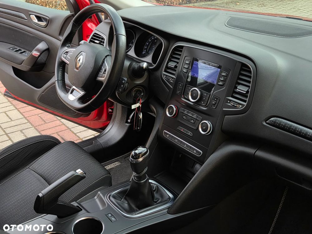 Renault Megane ENERGY TCe 130 GT LINE - 21