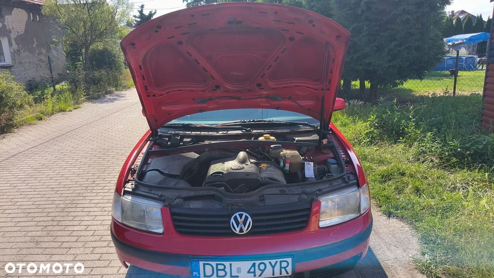 Volkswagen Passat - 9