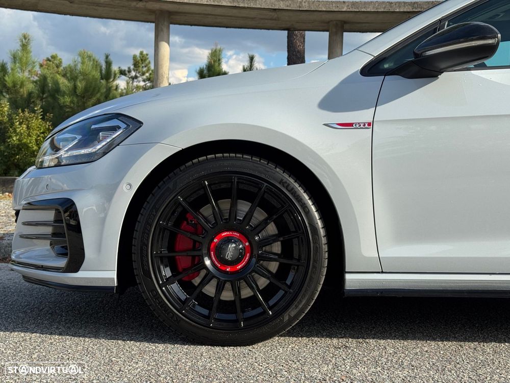 VW Golf 2.0 TSI GTI DSG Performance - 52