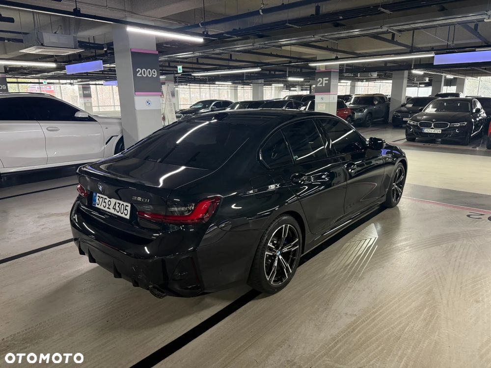 BMW Seria 3 320i Edition M Sport Shadow - 5