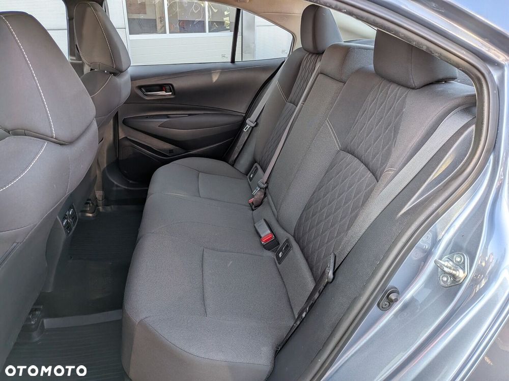 Toyota Corolla - 27