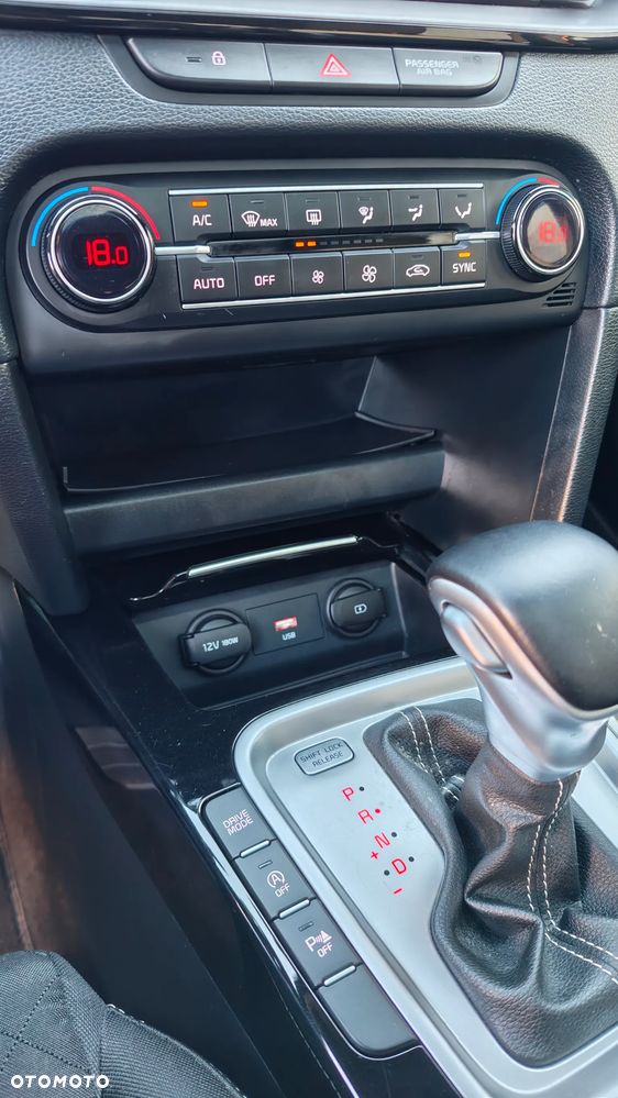 Kia ProCeed 1.5 T-GDI mHEV GT Line DCT - 29