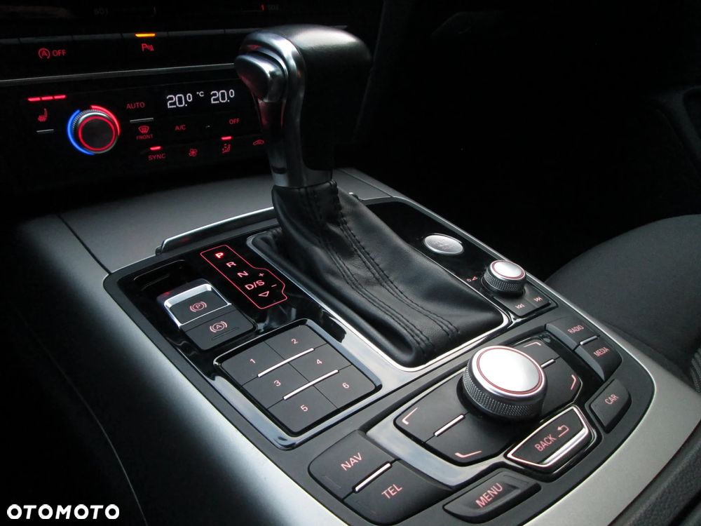 Audi A6 Avant 2.0 TDI Ultra S tronic - 16