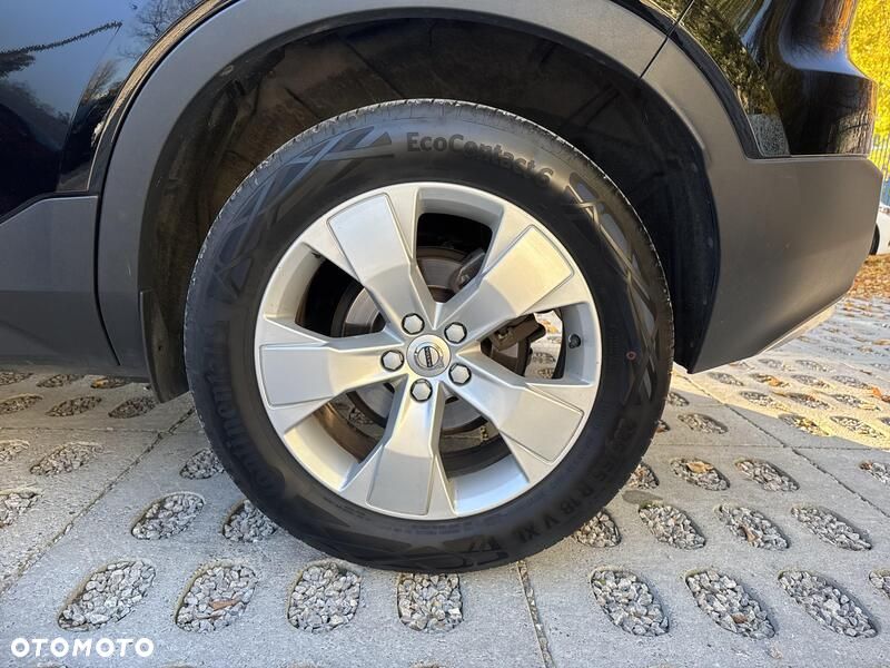 Volvo XC 40 T3 Momentum Pro - 19