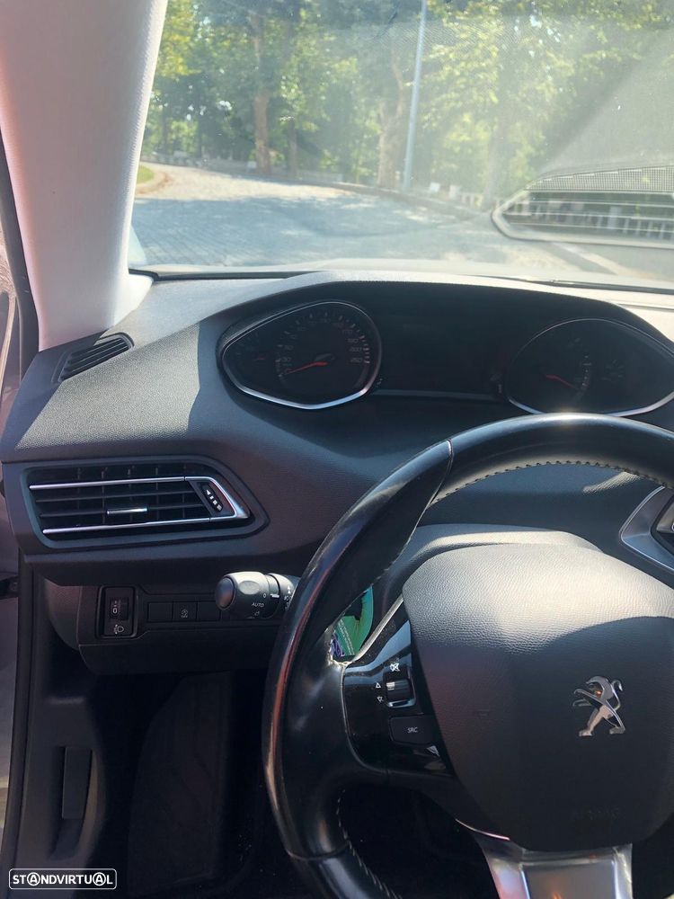 Peugeot 308 SW 1.5 BlueHDi Active - 13