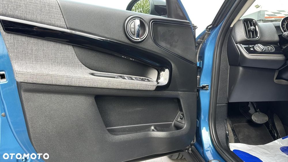 MINI Cooper Classic Trim - 12