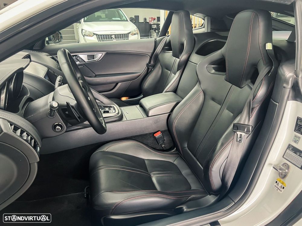 Jaguar F-Type 3.0 V6 S/C Auto - 9