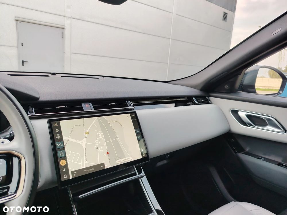 Land Rover Range Rover Velar 2.0 D200 mHEV R-Dynamic SE - 22