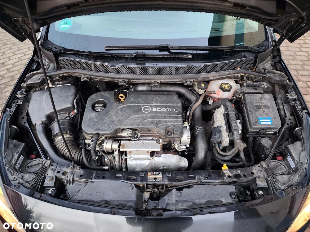 Opel Astra 1.4 Turbo Edition - 33