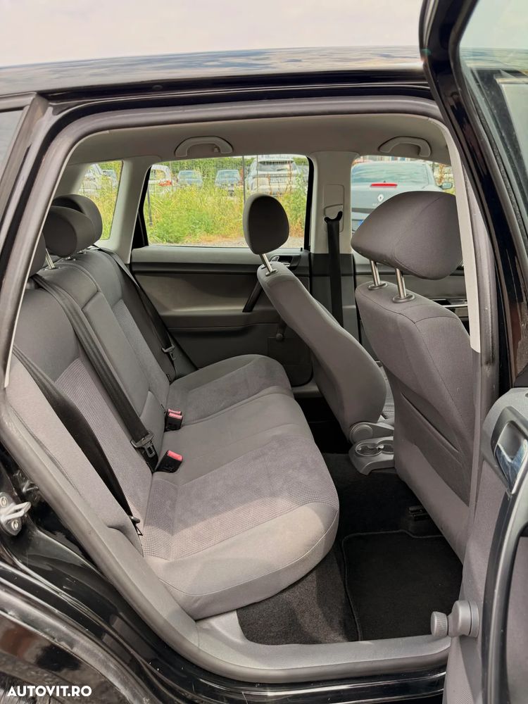 Volkswagen Polo 1.2 Attractive - 13