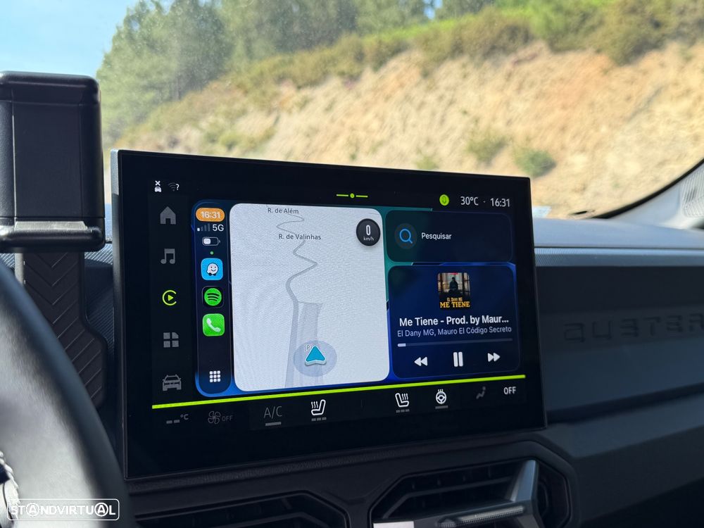 Dacia Duster 1.6 Hybrid Journey - 39