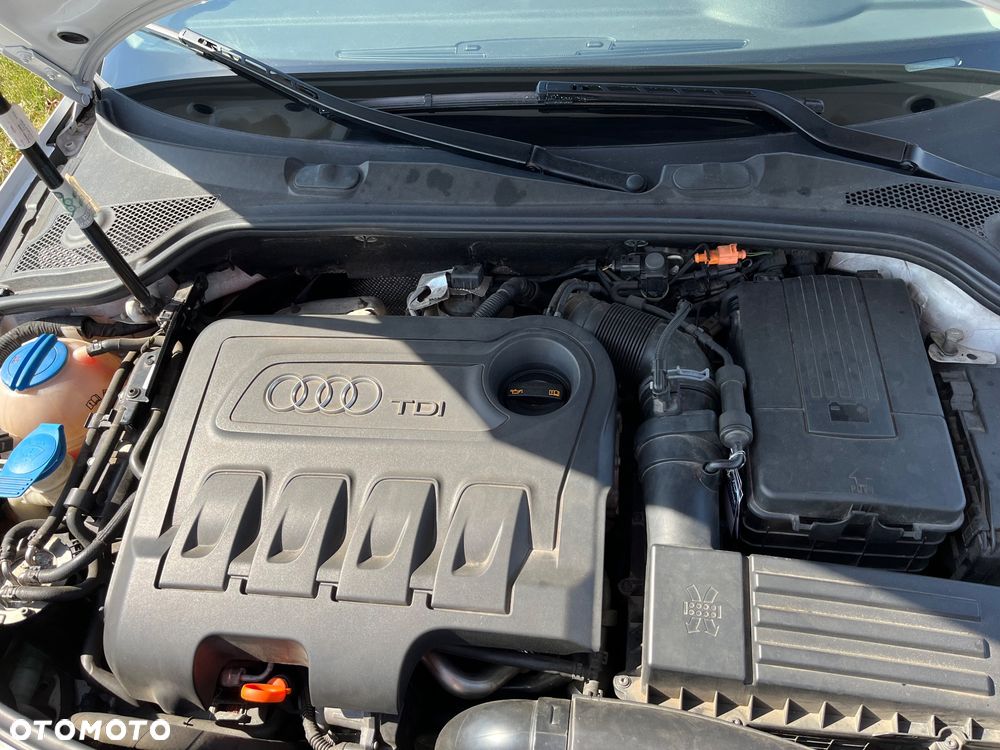 Audi A3 Sportback 2.0 TDI DPF Ambiente - 13