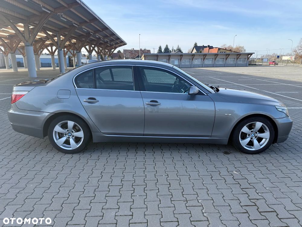 BMW Seria 5 520d - 4