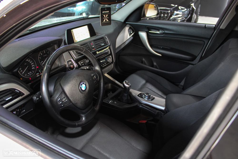 BMW 116 d EfficientDynamics Edition Sport Line - 42