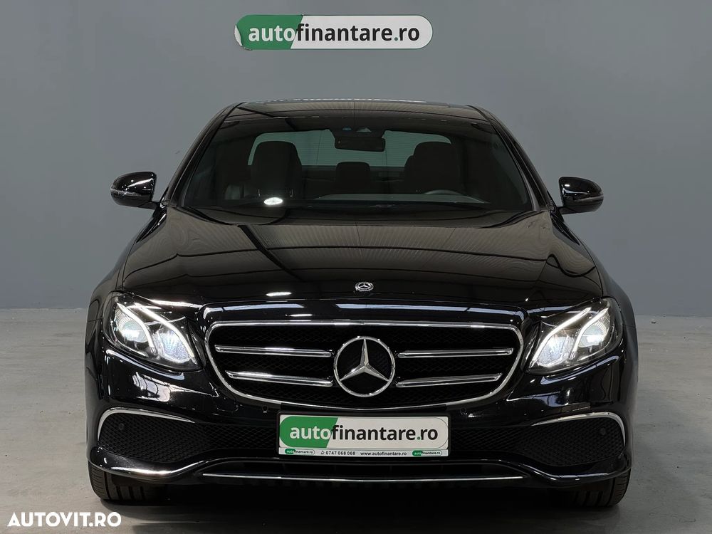Mercedes-Benz E 200 MHEV 4MATIC Aut. - 2